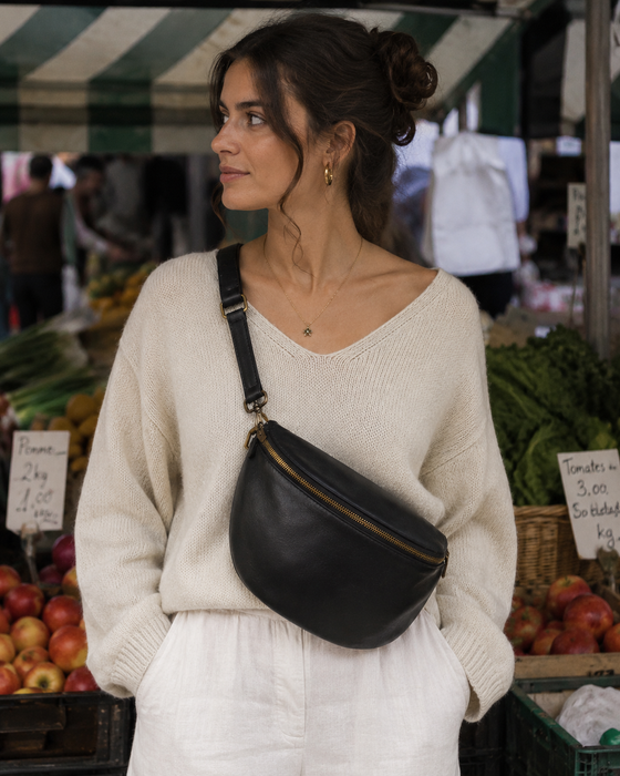 Bella Moonbag